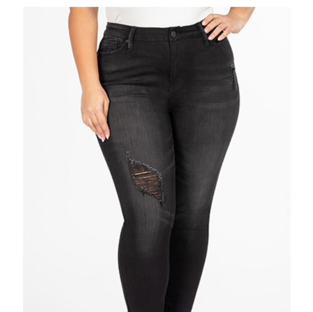YMI Curvy jeans